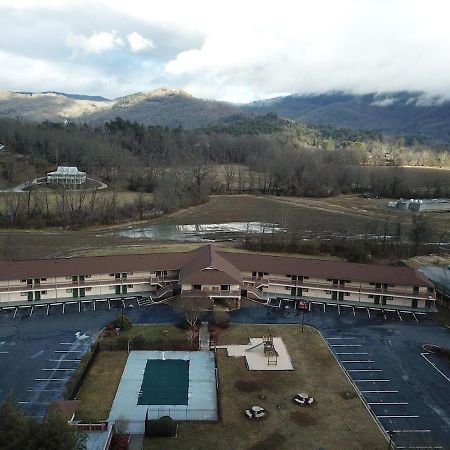 Mountain Valley Inn Dillard Exteriér fotografie