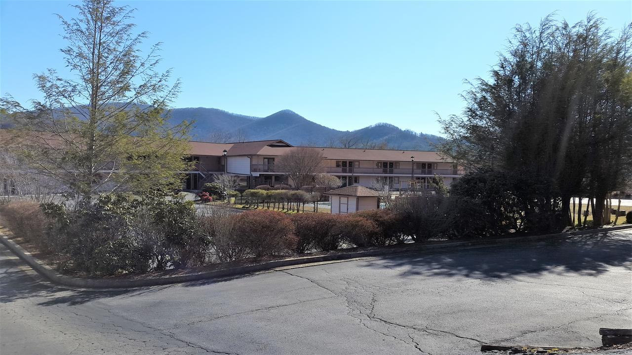 Mountain Valley Inn Dillard Exteriér fotografie