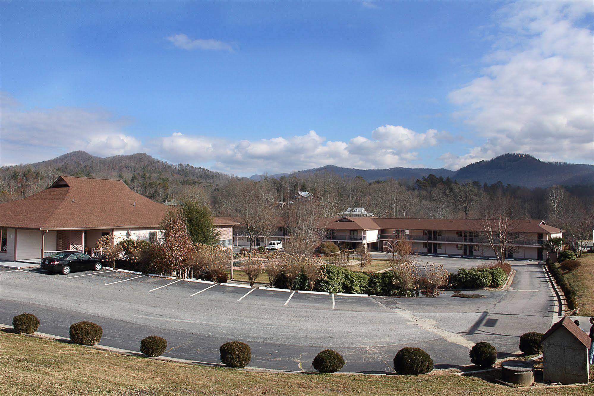Mountain Valley Inn Dillard Exteriér fotografie